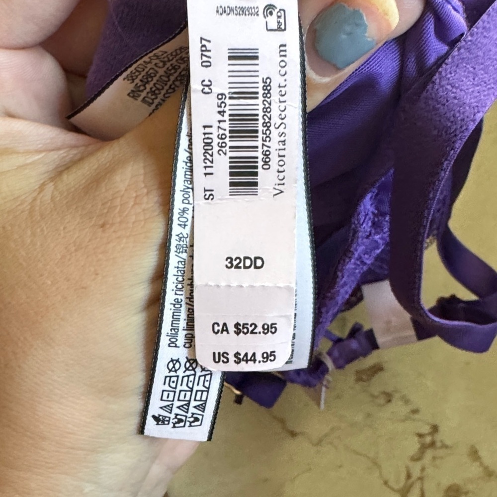 NWT Victoria Secret Purple Lace Push Up Bra 32DD - Picture 6 of 6